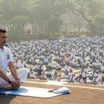 Catatkan Rekor MURI, Unesa Gandeng Anjasmara Gelar Yoga Bersama dengan Peserta Disabilitas Terbanyak
