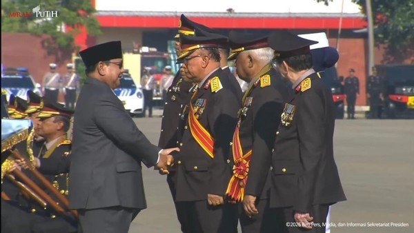 Prabowo Beri Pangkat Kehormatan kepada Tiga Purnawirawan Polri, Sidarto Danusubroto hingga Ruki