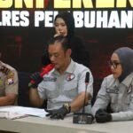 Polres Pelabuhan Tanjung Perak Bongkar Jaringan Sabu, Kurir Gunakan Aplikasi Zangi Terima Perintah Bandar.